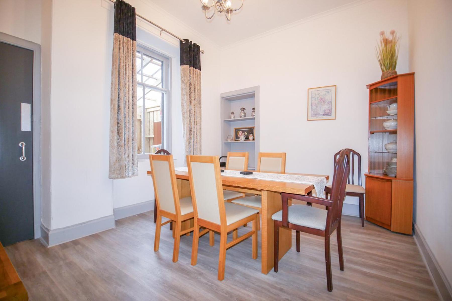 Telford Rd 5 Bedroom House אינברנס מראה חיצוני תמונה